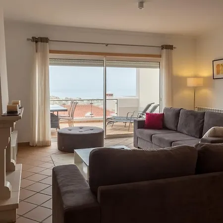 Maravilhoso T2 Da * Amoreira (Leiria)